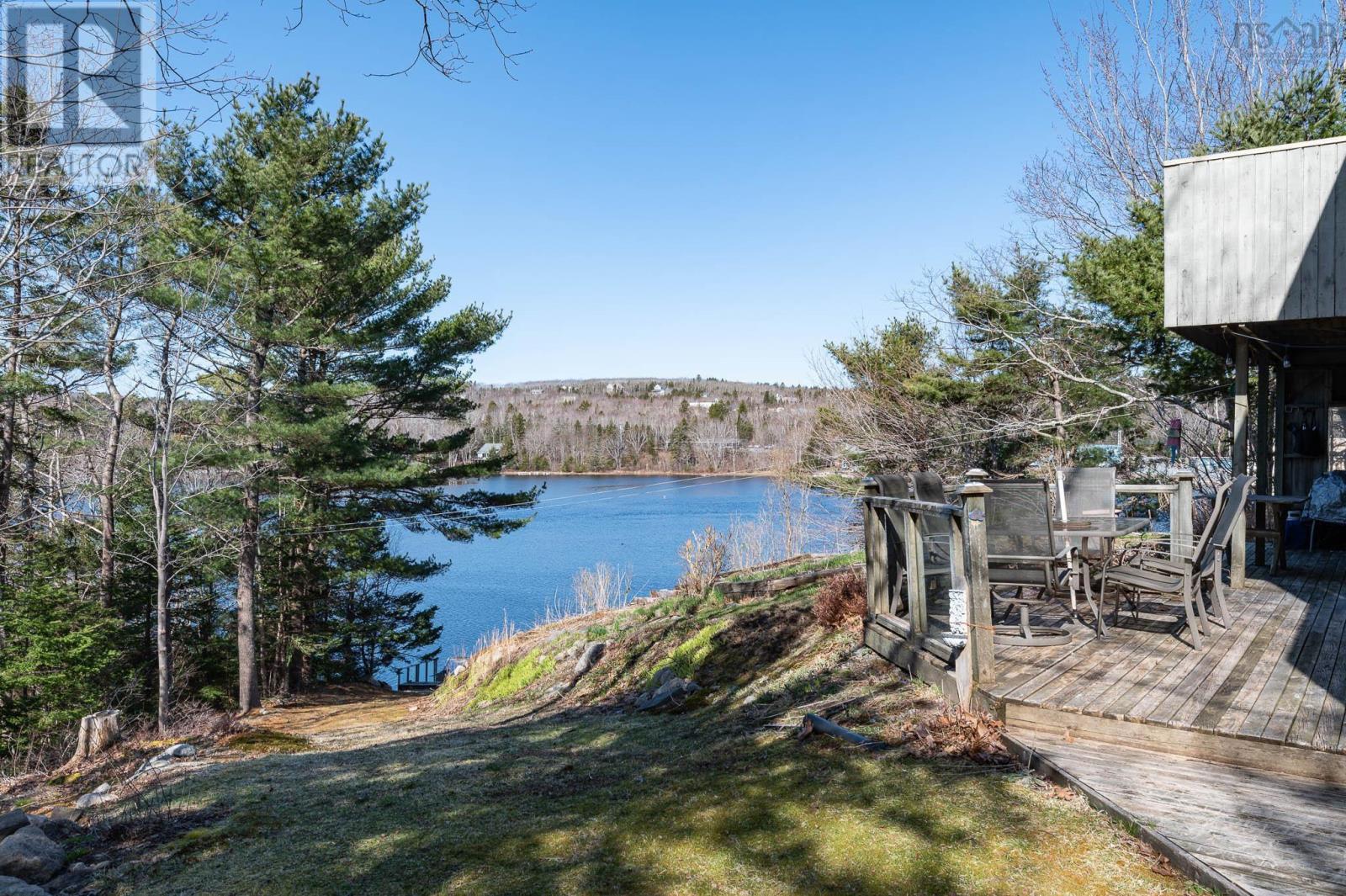Property at 13576 Peggys Cove Road image 4