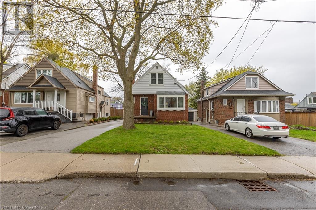 16 Millen Avenue, Hamilton, Ontario  L9A 2T4 - Photo 2 - 40725703