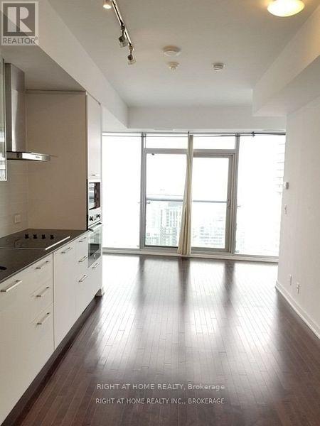 6101 - 14 York Street, Toronto, Ontario  M5J 0B1 - Photo 10 - C12132604