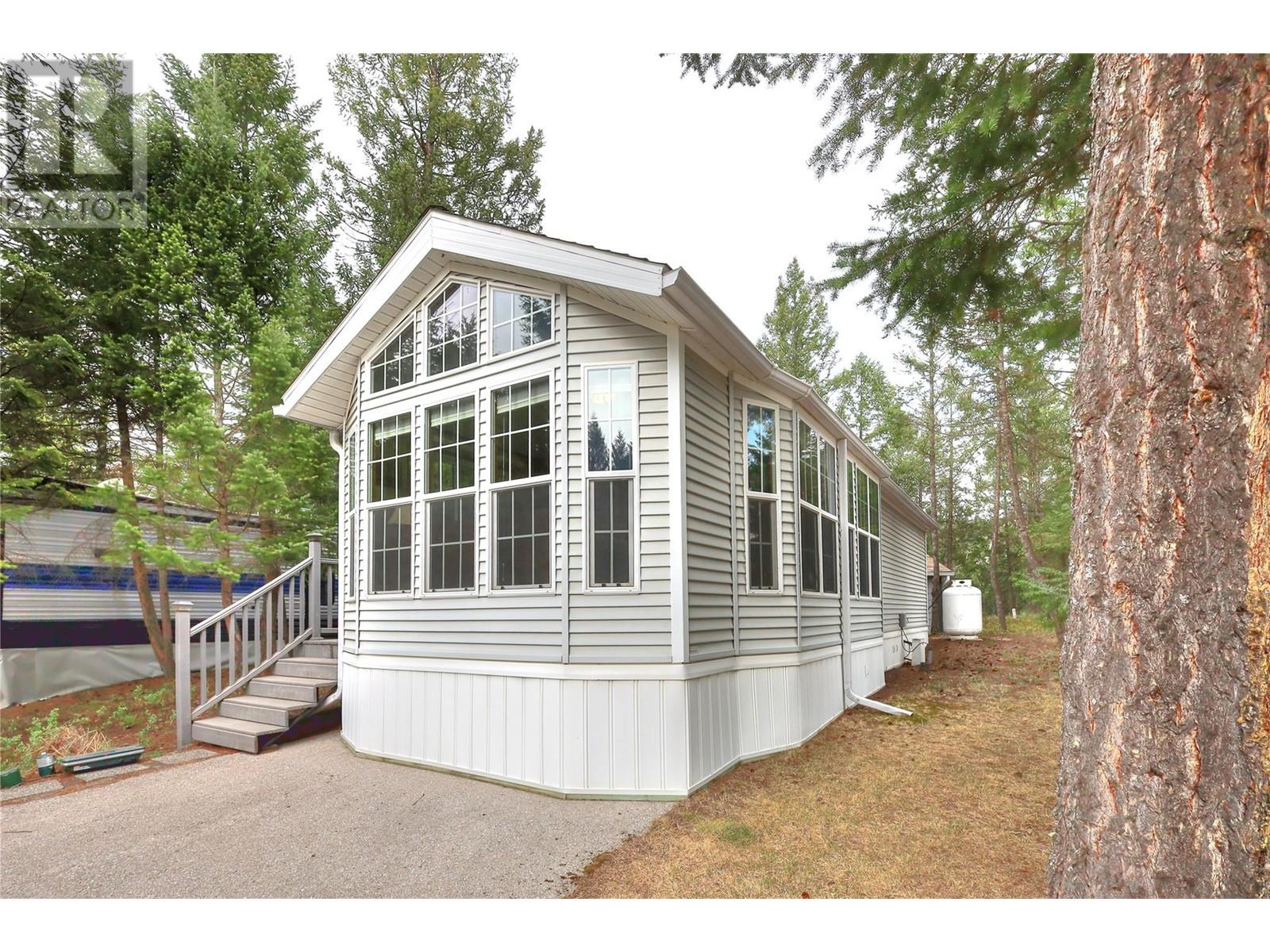 4862 Lynx Drive, Radium Hot Springs, British Columbia  V0A 1M0 - Photo 21 - 10346754