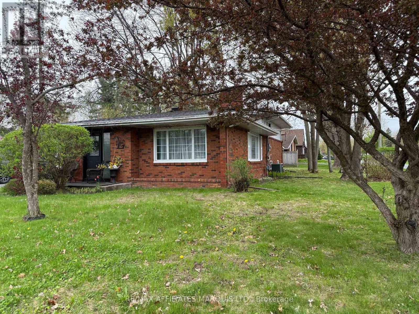 Property at 1006 RIVERDALE AVENUE image 1
