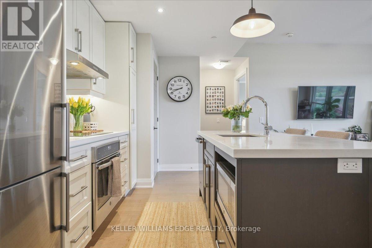 1401 - 2025 Maria Street, Burlington, Ontario  L7R 2M5 - Photo 10 - W12132608
