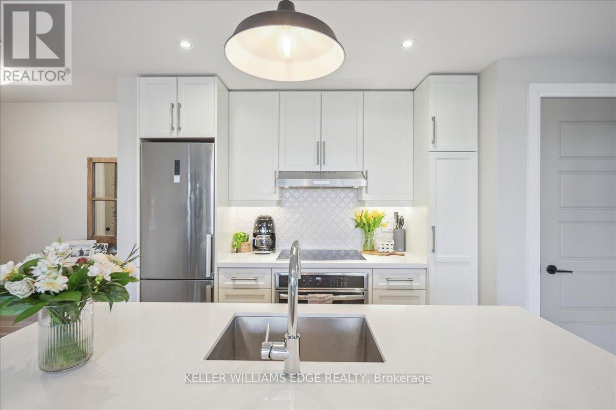 1401 - 2025 Maria Street, Burlington, Ontario  L7R 2M5 - Photo 16 - W12132608