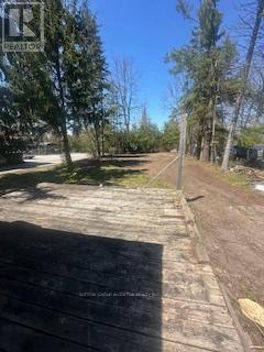 912 Innisfil Beach Road, Innisfil, Ontario  L9S 2C2 - Photo 9 - N12131841