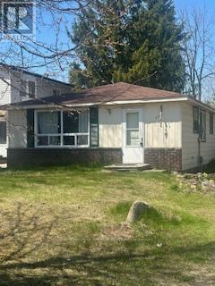 912 Innisfil Beach Road, Innisfil, Ontario  L9S 2C2 - Photo 5 - N12131841