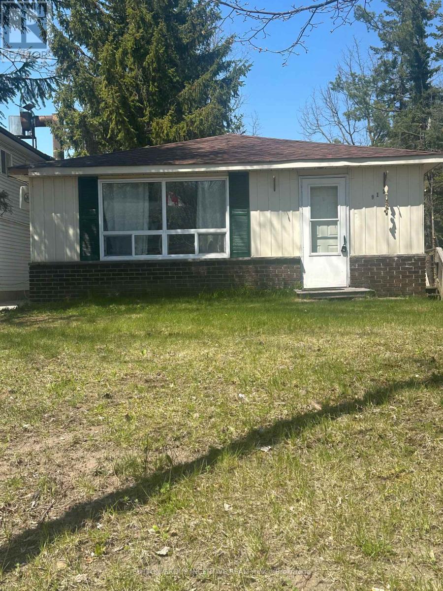 912 Innisfil Beach Road, Innisfil, Ontario  L9S 2C2 - Photo 2 - N12131841