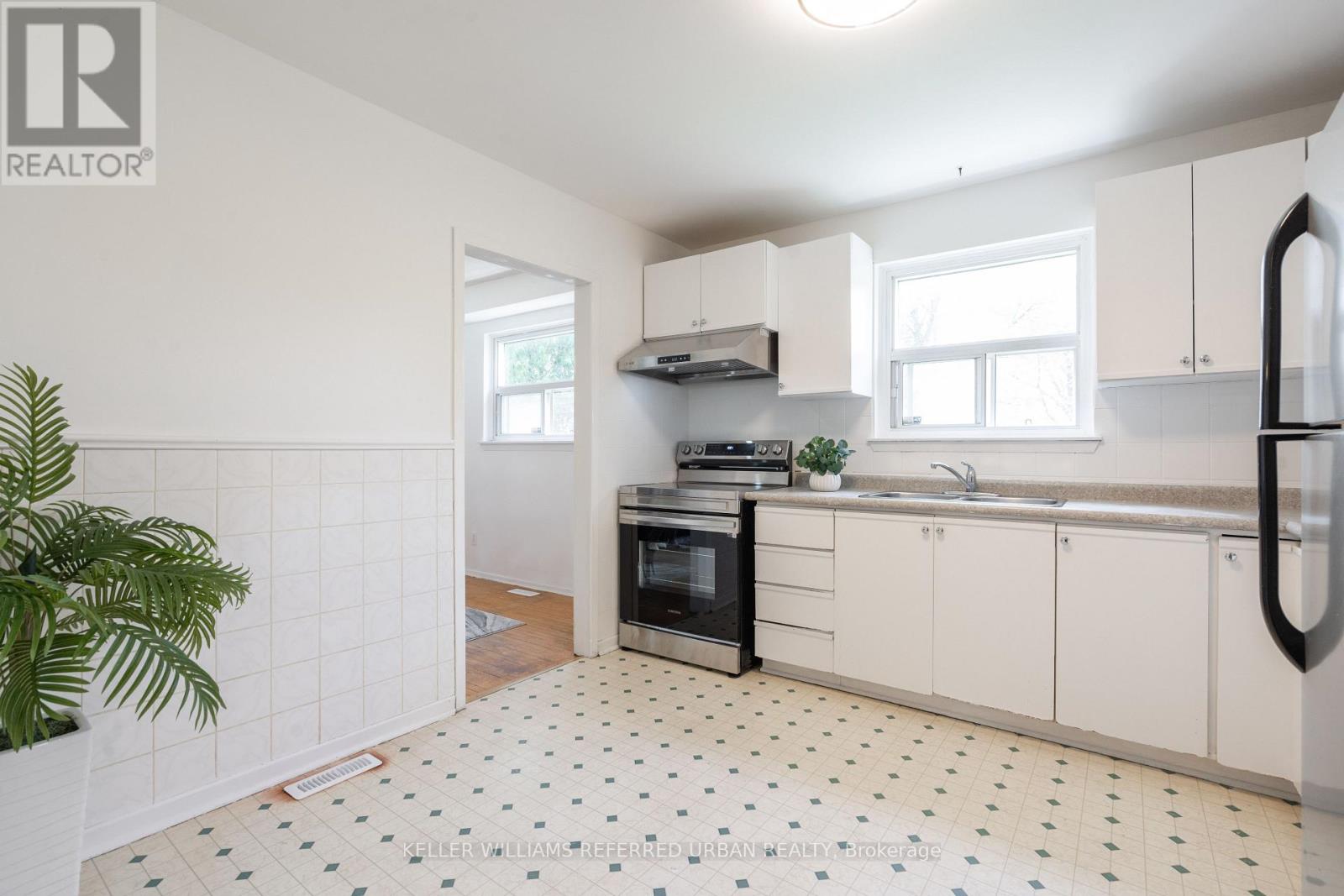 71 Gorsey Square, Toronto, Ontario  M1B 1A6 - Photo 9 - E12131958