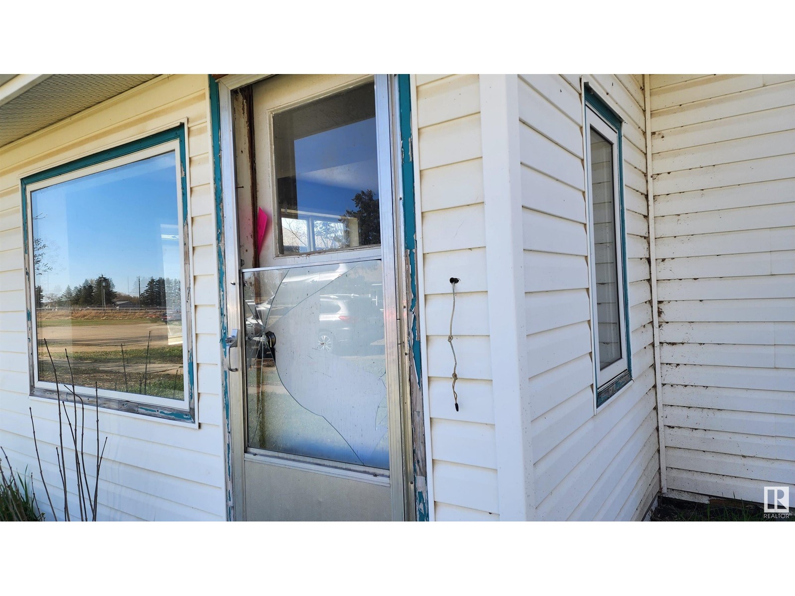 5012 51 St, Mannville, Alberta  T0B 2W0 - Photo 4 - E4435074