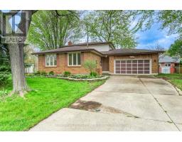 38 COPPERFIELD COURT, Sarnia, Ontario