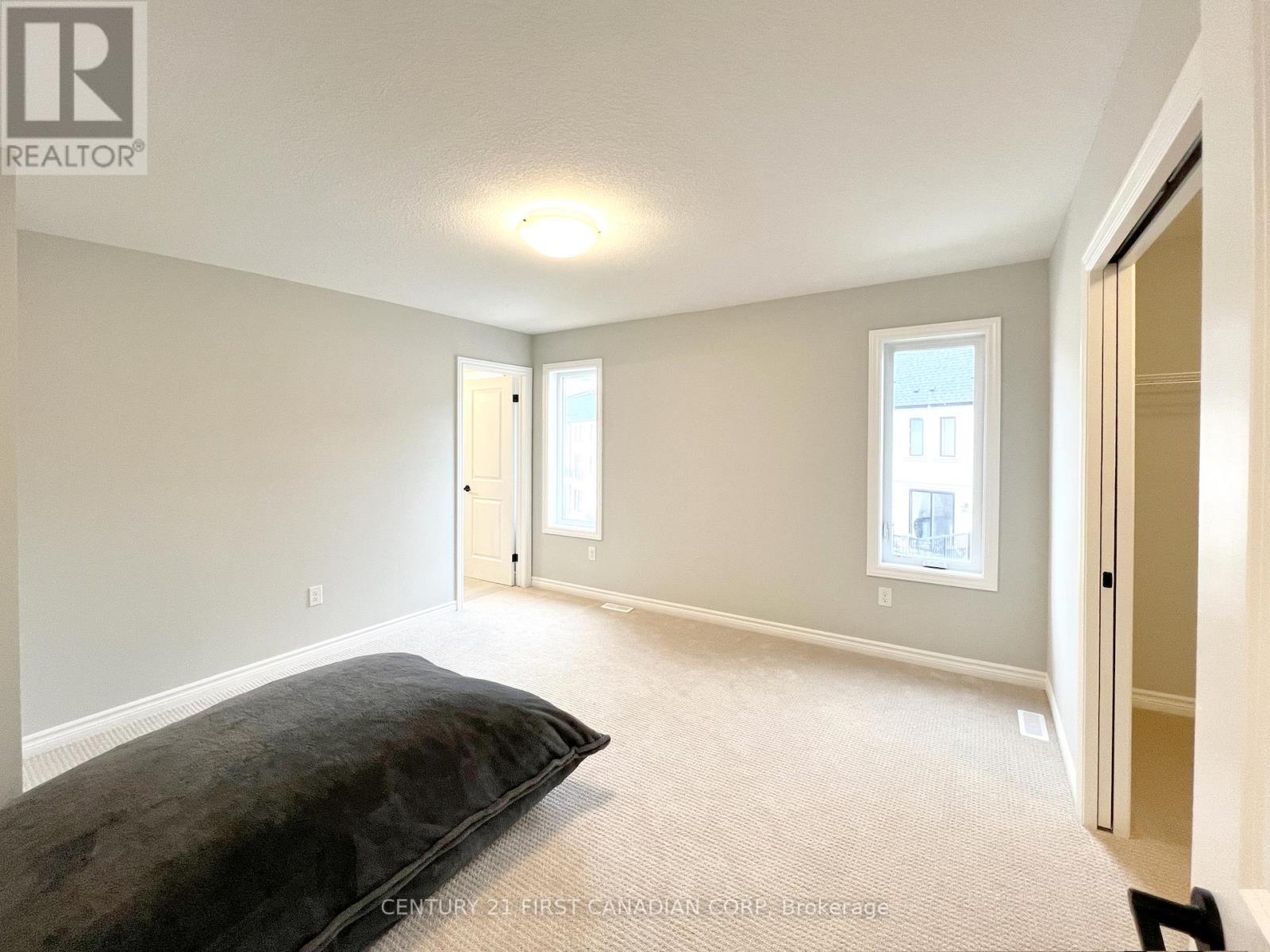 435 Callaway Road, London North, Ontario  N6G 2N1 - Photo 9 - X12132647