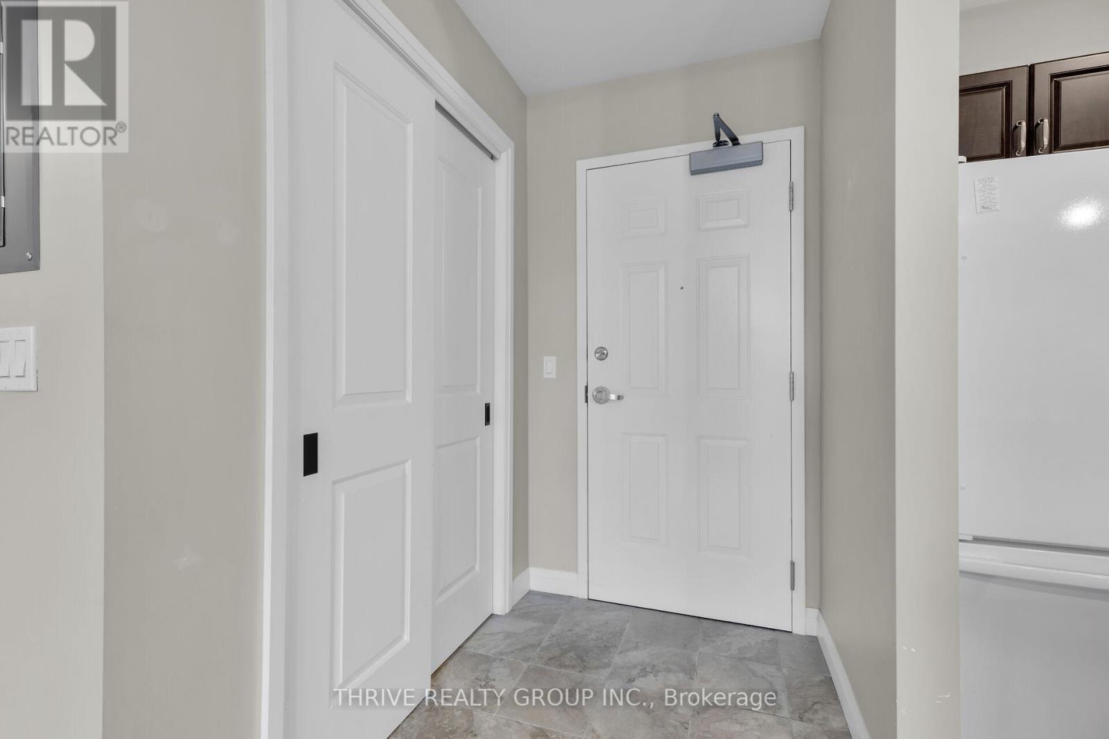 301 - 263 Butler Street, Lucan Biddulph, Ontario  N0M 2J0 - Photo 5 - X12132680