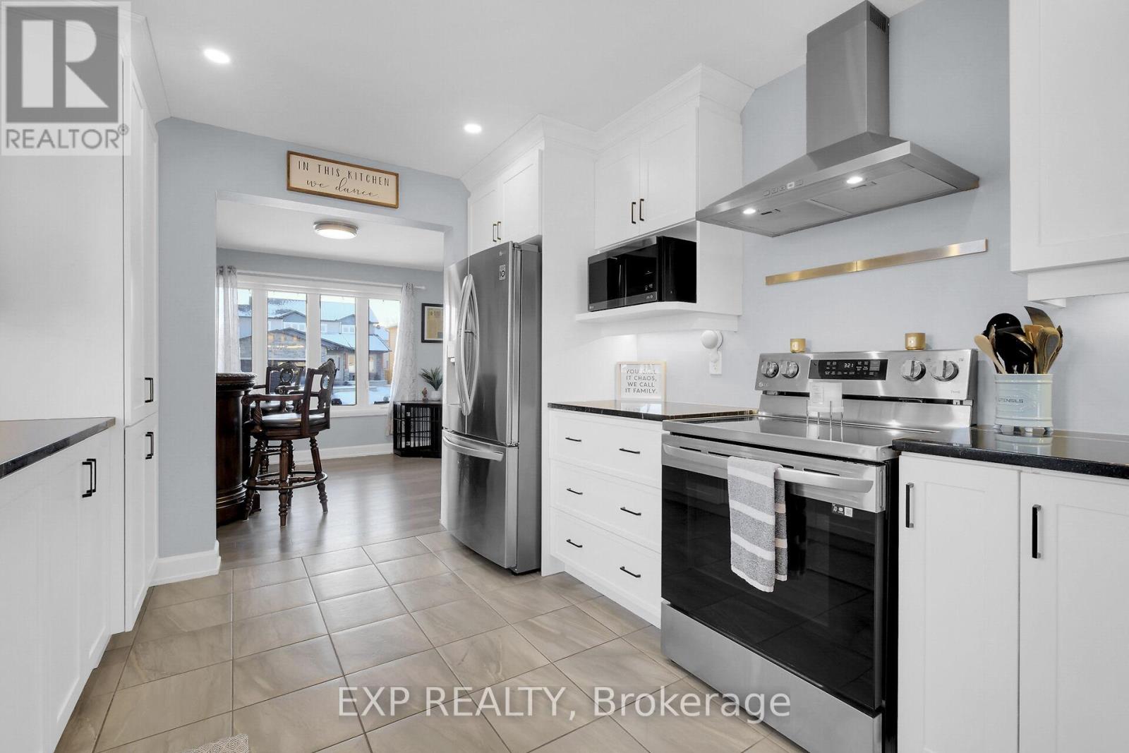 223 Station Trail, Russell, Ontario  K4R 0C9 - Photo 15 - X12132621