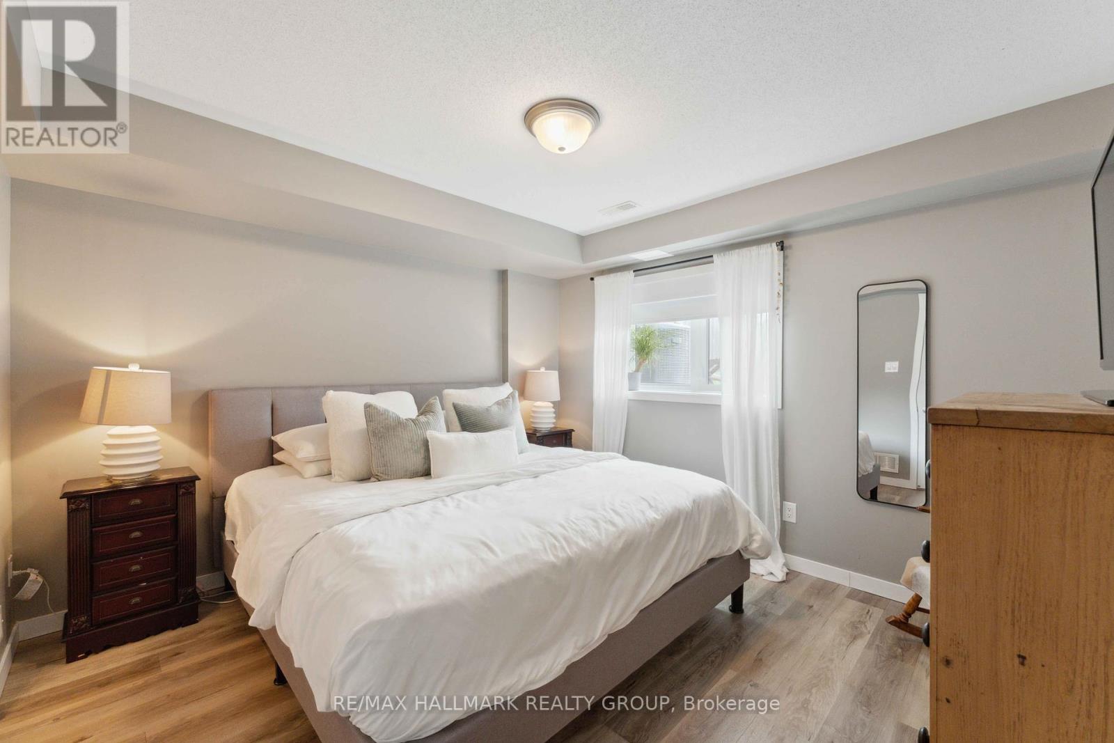 14 - 162 Bluestone Private, Ottawa, Ontario  K4A 0X7 - Photo 15 - X12132663