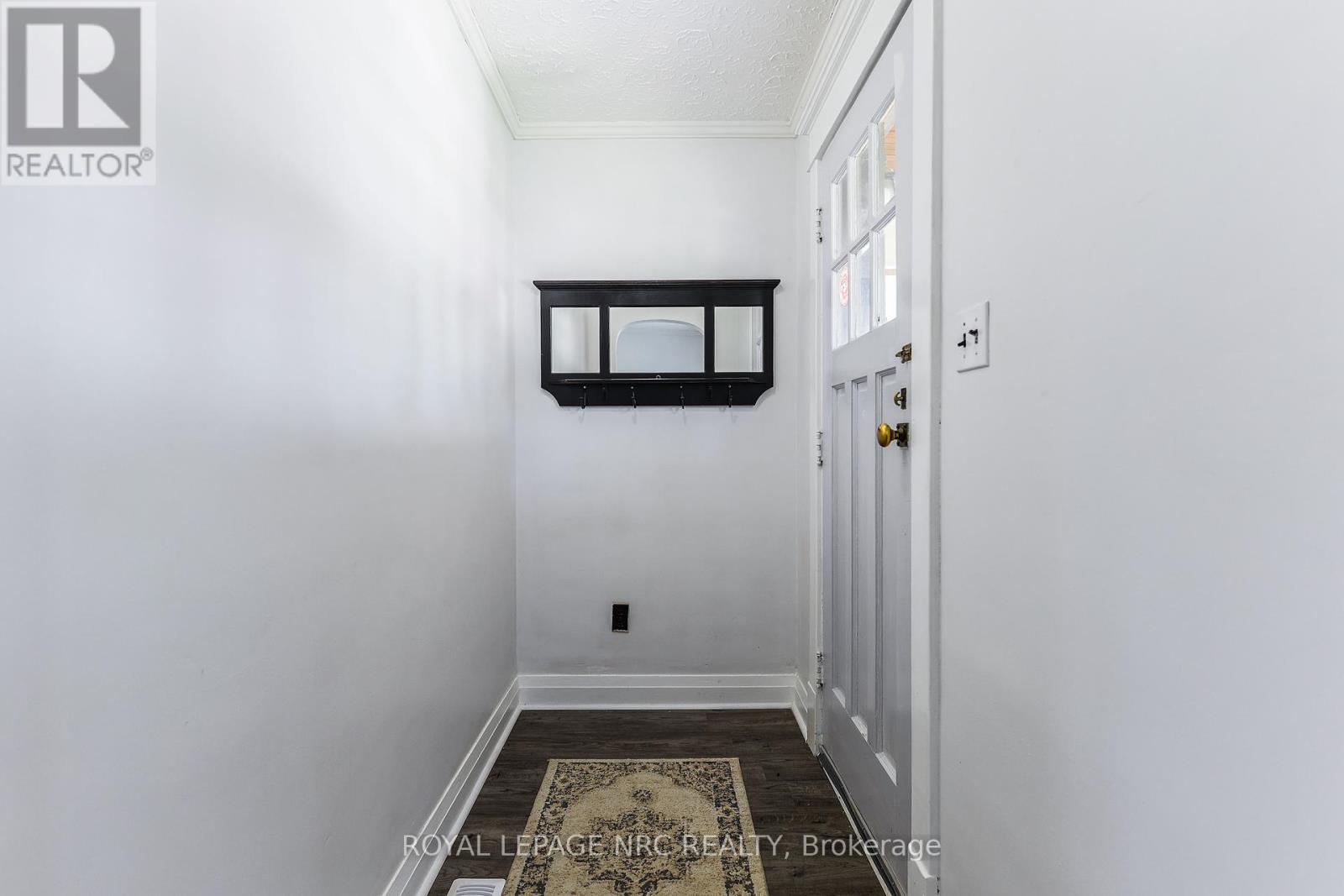 Property at 6130 MURRAY STREET image 5