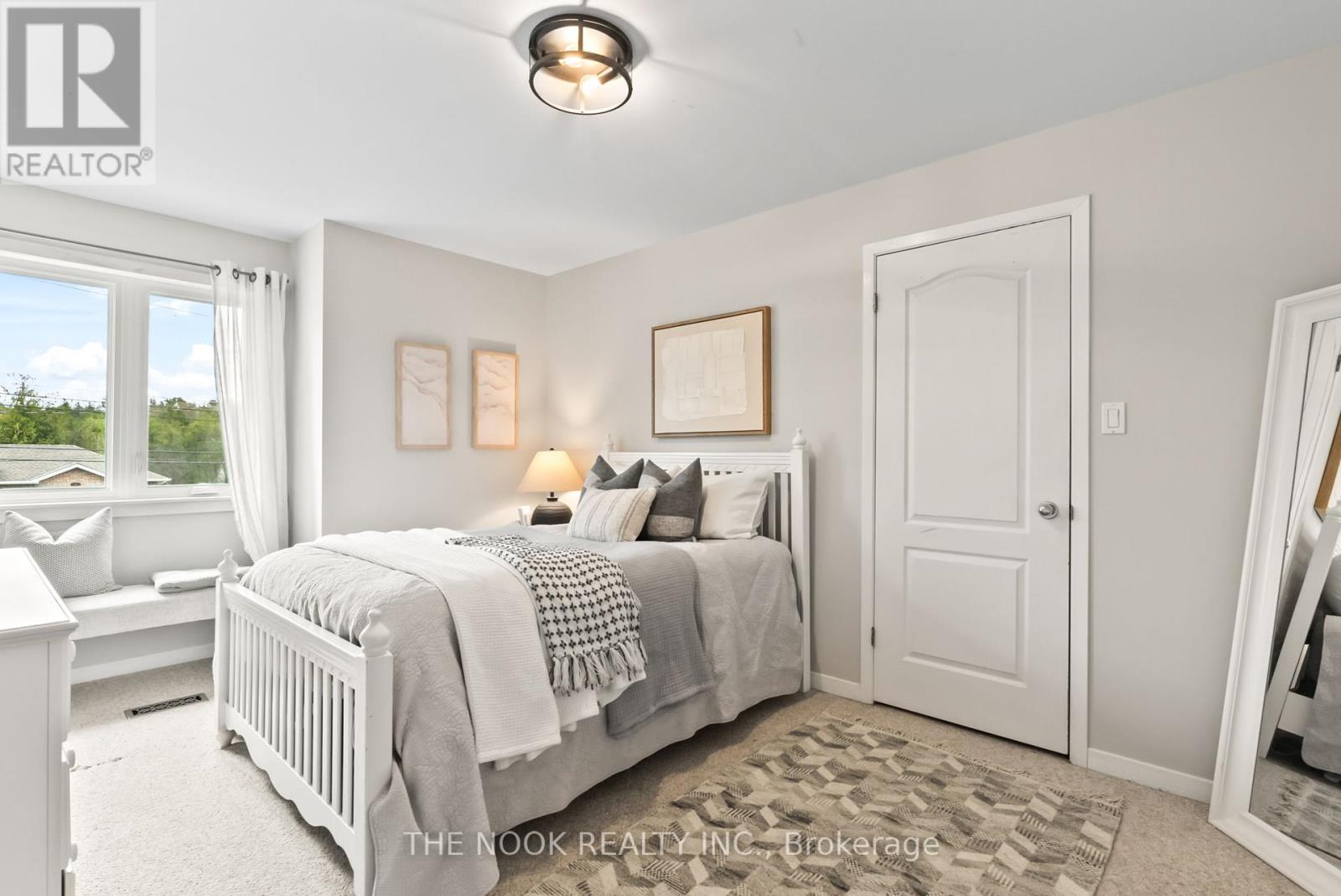 32 Halmar Park Road, Georgina, Ontario  L0E 1N0 - Photo 27 - N12132689
