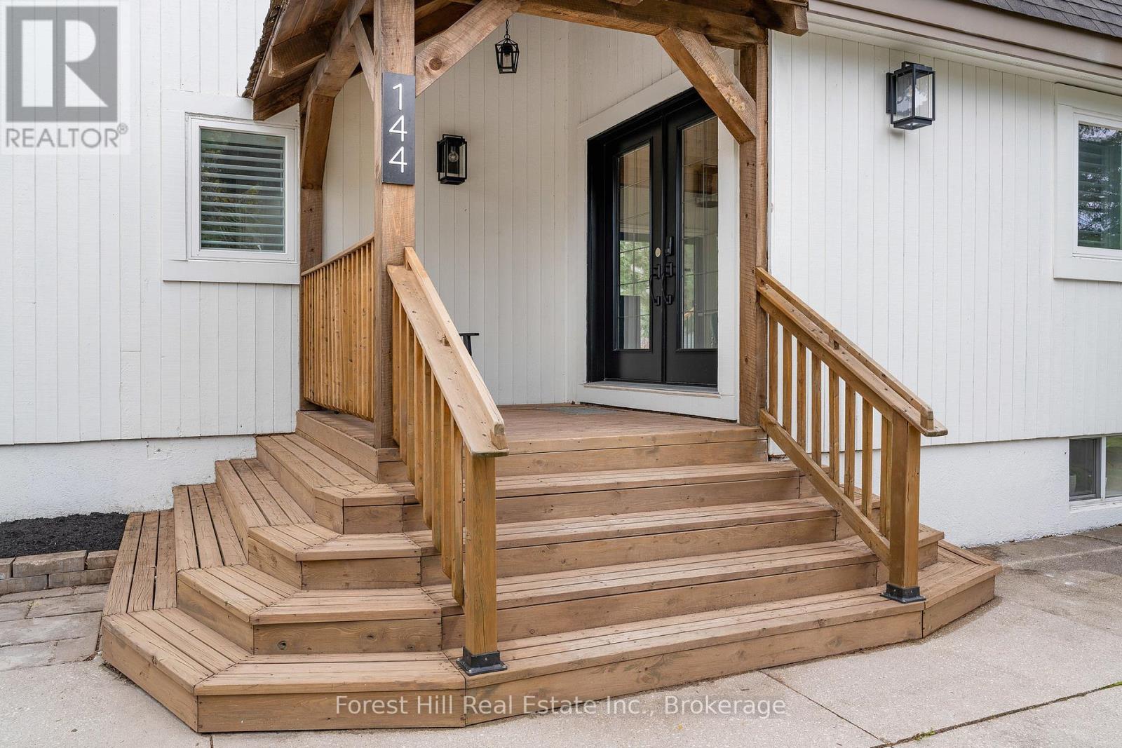 Property at 144 BROOKER BOULEVARD image 4