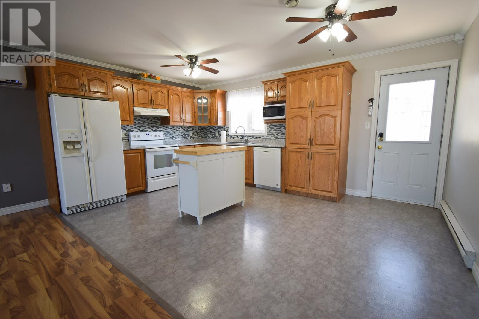 Property at 23 Starlight Drive image 4