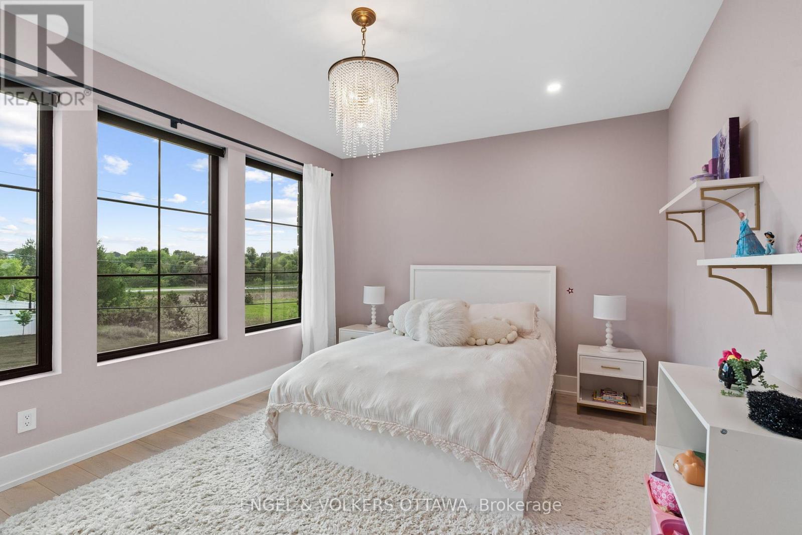 39 Winding Way, Ottawa, Ontario  K2C 3H1 - Photo 29 - X12132683
