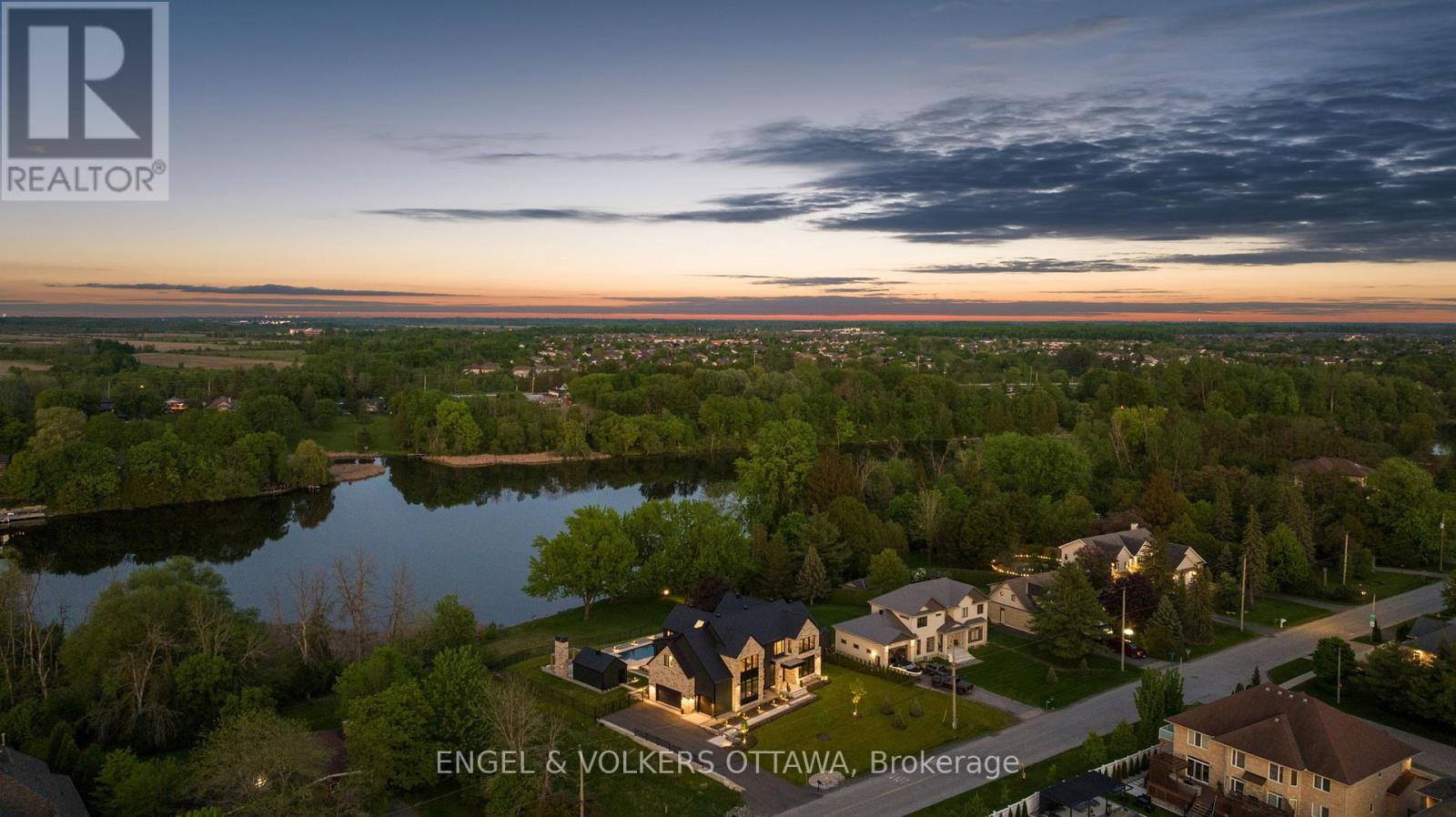 39 Winding Way, Ottawa, Ontario  K2C 3H1 - Photo 48 - X12132683