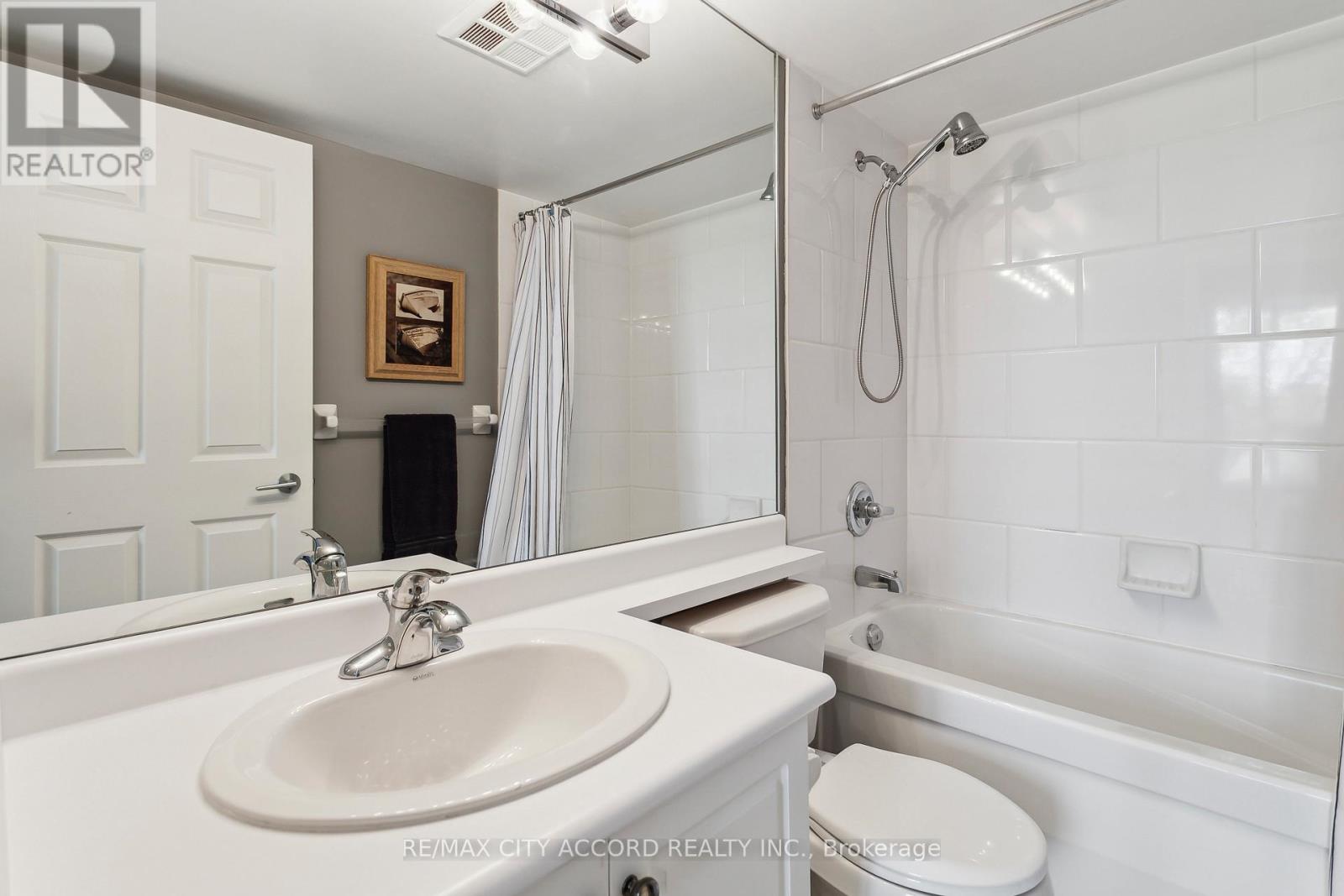 210 - 485 Rosewell Avenue, Toronto, Ontario  M4R 2J2 - Photo 21 - C12132645