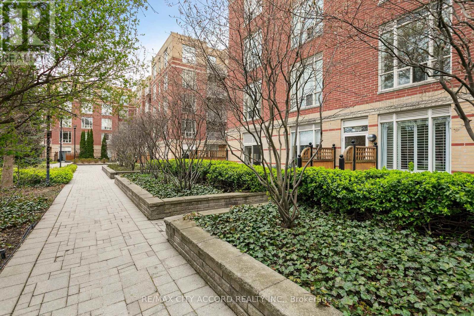 210 - 485 Rosewell Avenue, Toronto, Ontario  M4R 2J2 - Photo 27 - C12132645