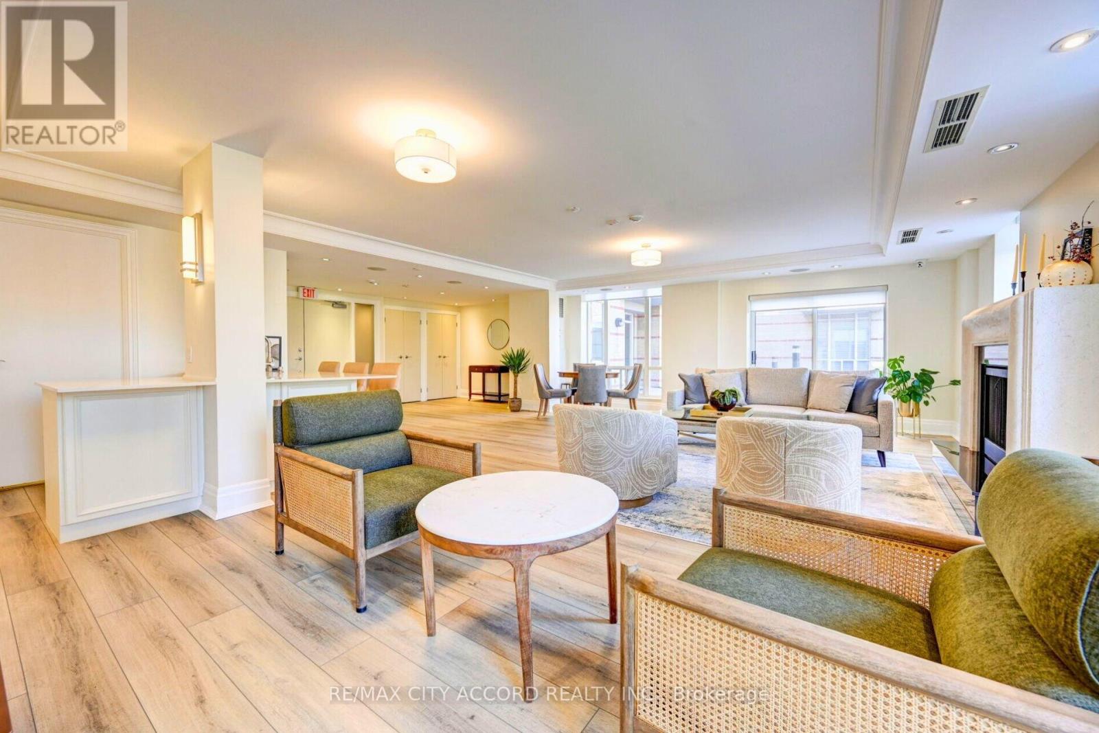 210 - 485 Rosewell Avenue, Toronto, Ontario  M4R 2J2 - Photo 29 - C12132645
