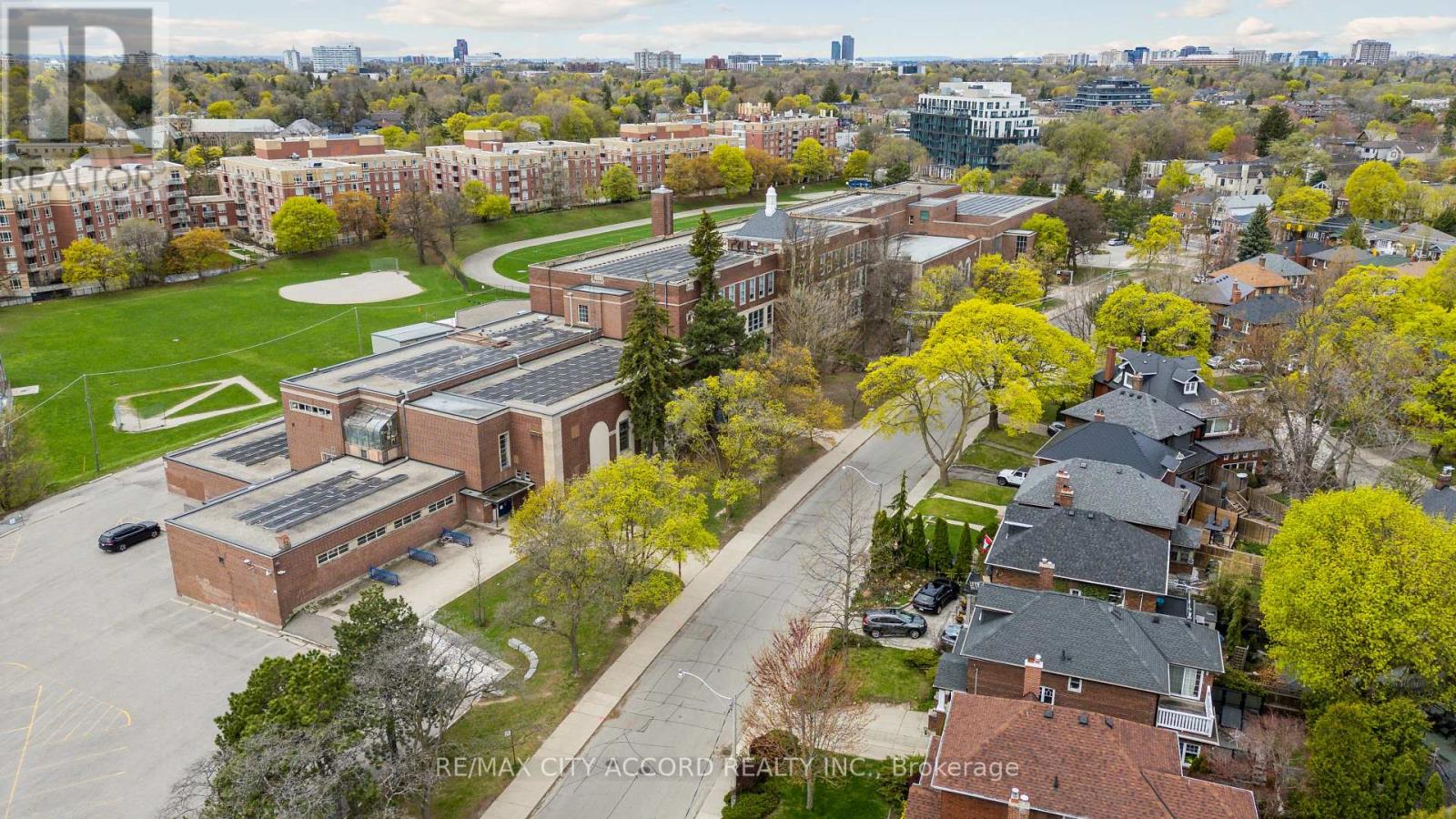 210 - 485 Rosewell Avenue, Toronto, Ontario  M4R 2J2 - Photo 41 - C12132645