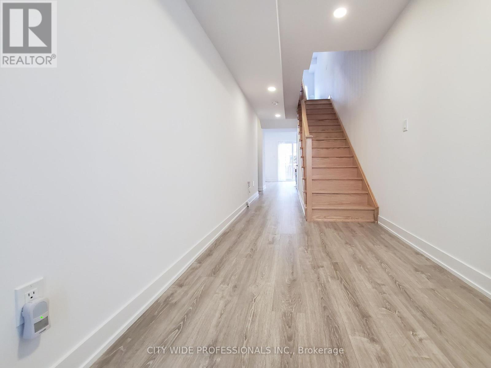 Property at 106 COVINGTON CRESCENT image 4