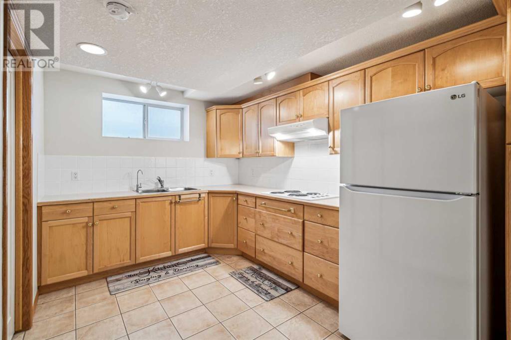 637 Hamptons Drive Nw, Calgary, Alberta  T3A 5Y4 - Photo 38 - A2213224