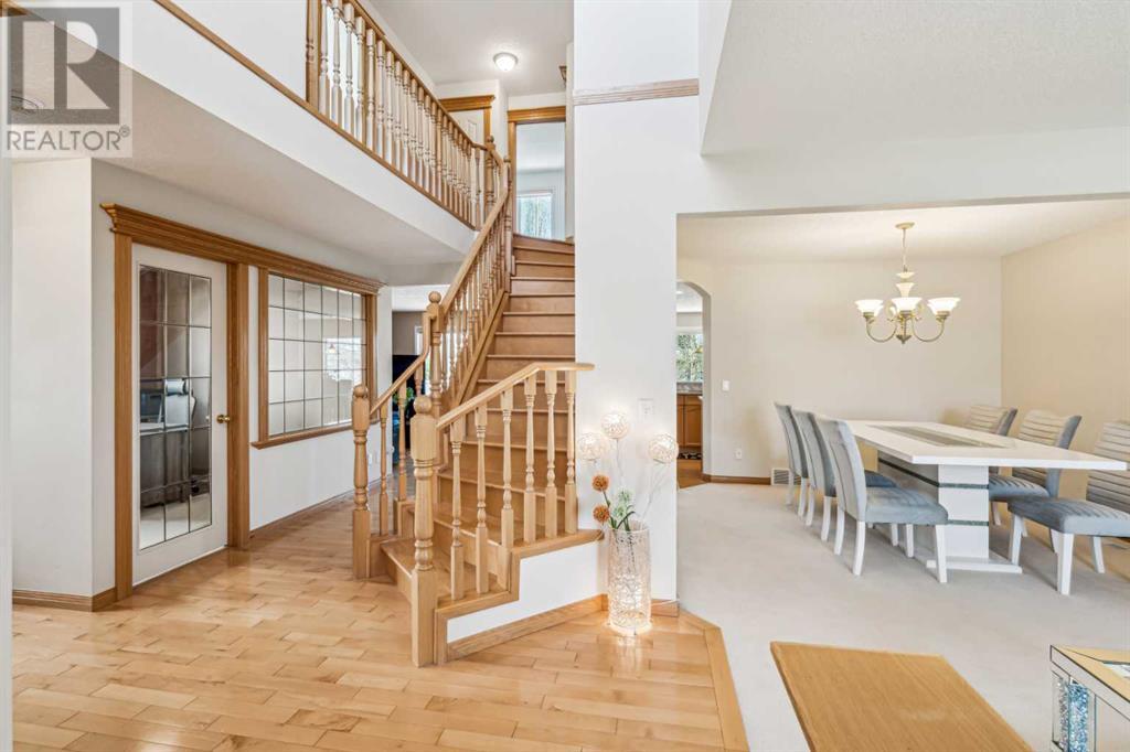 637 Hamptons Drive Nw, Calgary, Alberta  T3A 5Y4 - Photo 4 - A2213224