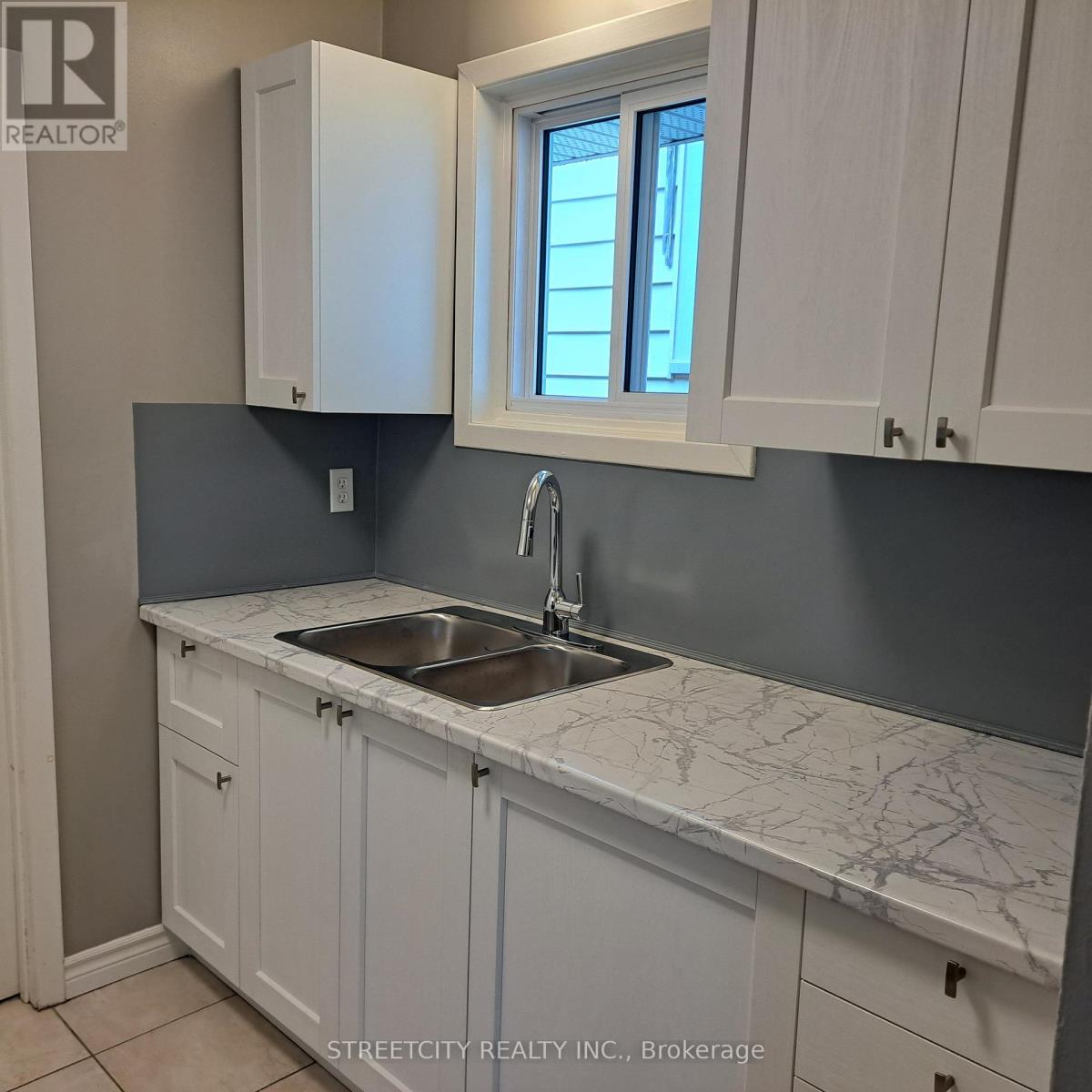 Property at 155 CHESTERFIELD AVENUE image 5