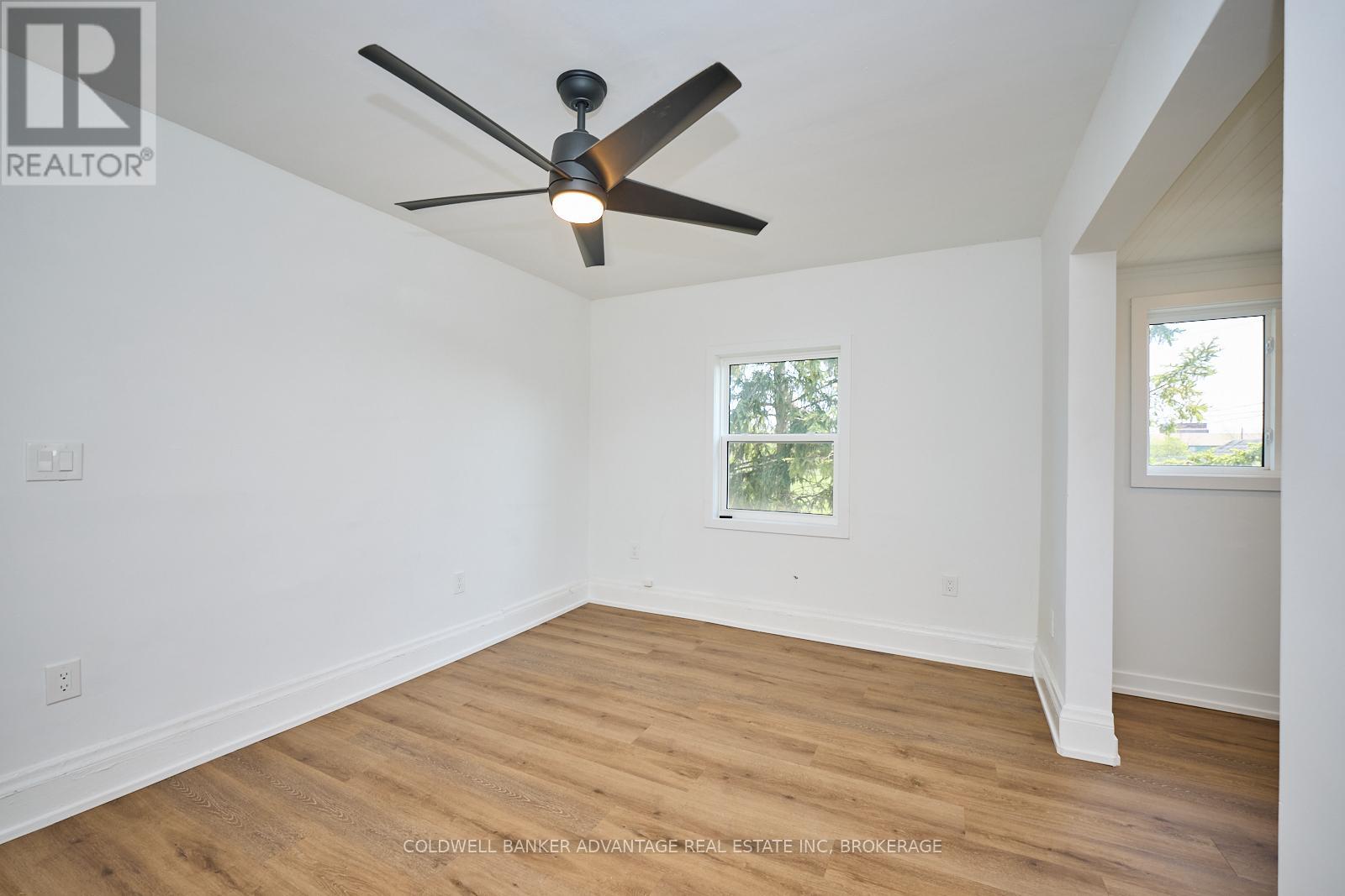 189 Young Street, Welland (Welland Downtown), Ontario  L3B 4C9 - Photo 18 - X12132723