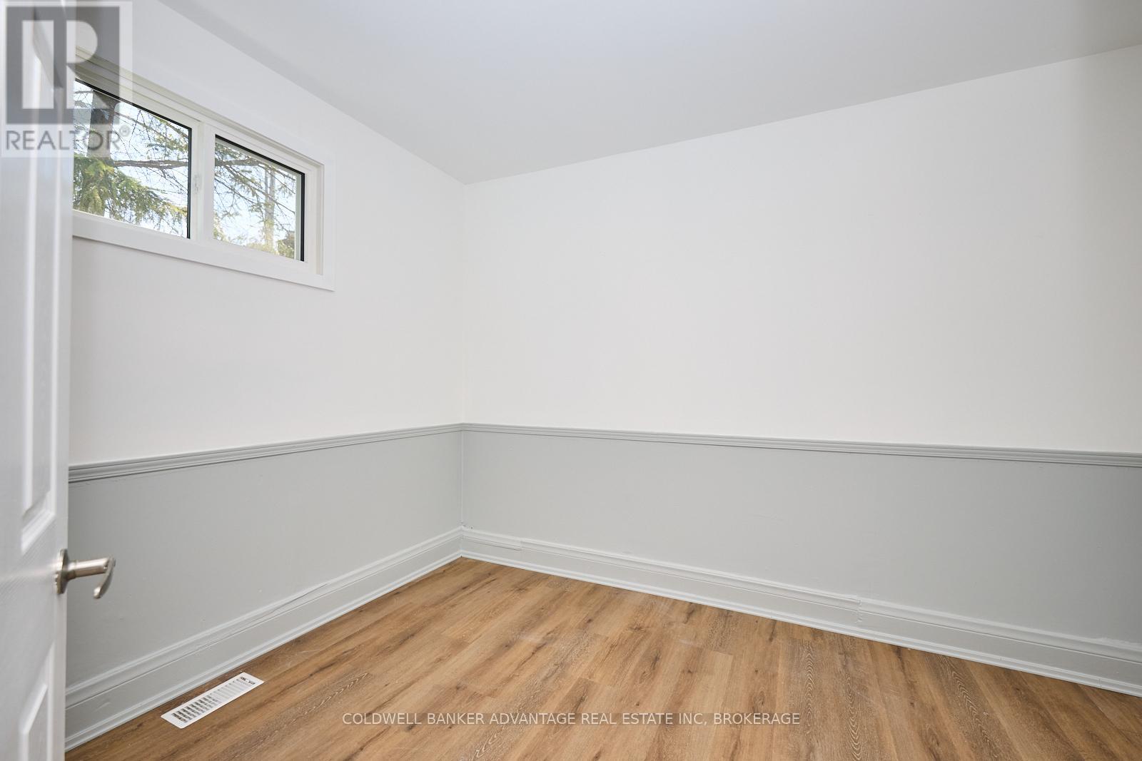 189 Young Street, Welland (Welland Downtown), Ontario  L3B 4C9 - Photo 9 - X12132723