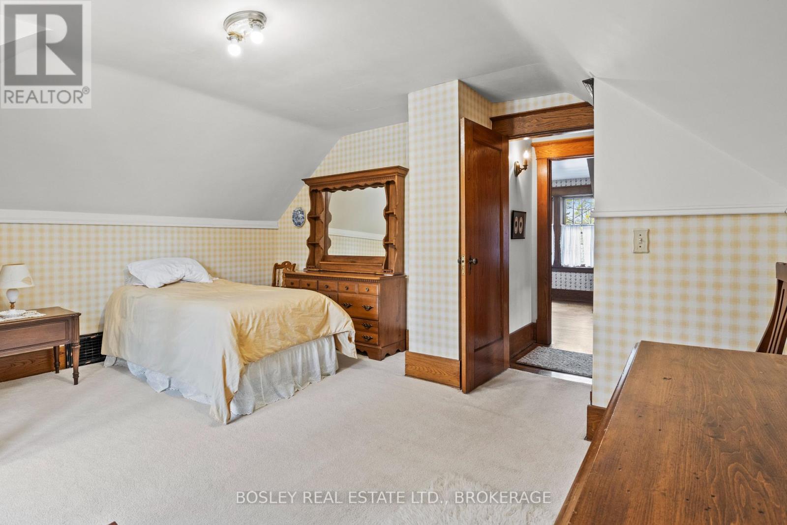 1155 Maple Street, Pelham, Ontario  L0S 1C0 - Photo 25 - X12132743
