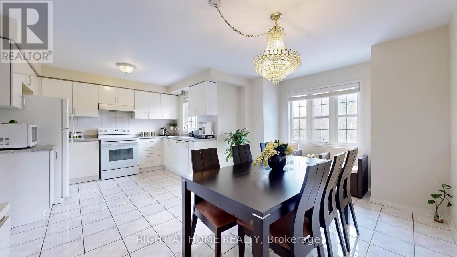 46 Huxtable Lane, Toronto (Rouge), Ontario  M1B 0A3 - Photo 10 - E12132603