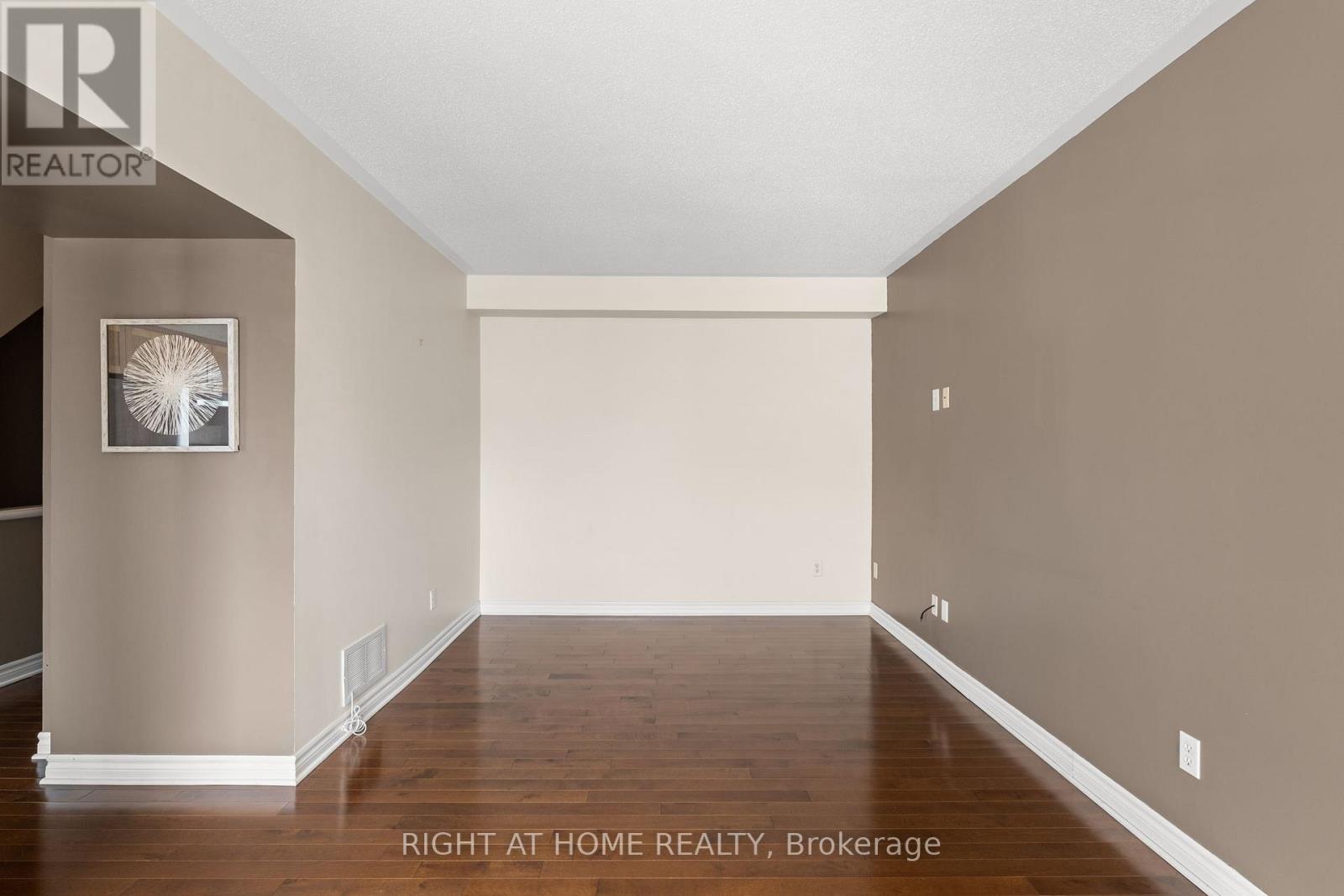 2557 Waterlilly Way, Ottawa, Ontario  K2J 0K6 - Photo 14 - X12130187