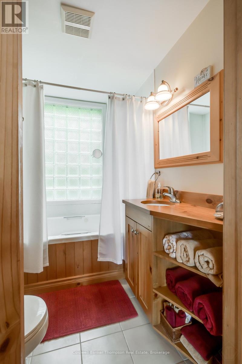 100 Rock Road S, Huntsville, Ontario  P0A 1R0 - Photo 16 - X12132726