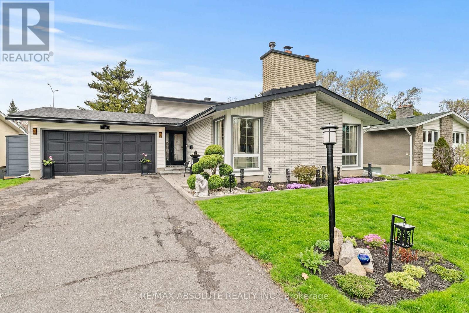 Property at 116 QUEENSLINE DRIVE image 1