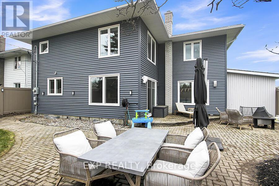 711 Hartman Crescent, Ottawa, Ontario  K1V 7E8 - Photo 46 - X12132728