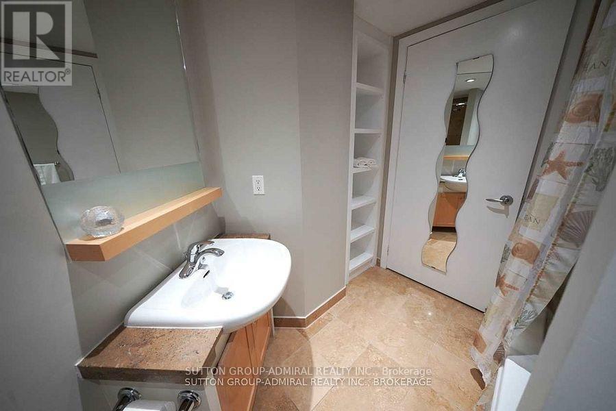 1109 - 208 Queens Quay W, Toronto, Ontario  M5J 2Y5 - Photo 14 - C12132739