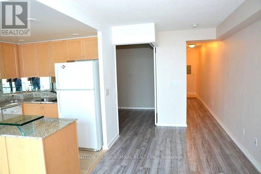 1109 - 208 Queens Quay W, Toronto, Ontario  M5J 2Y5 - Photo 7 - C12132739