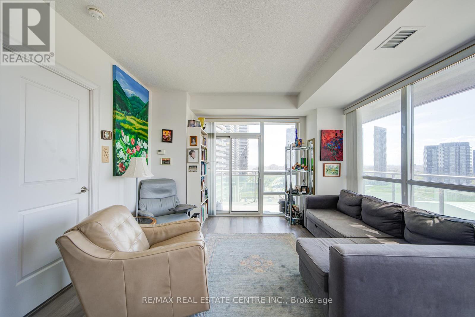 1602 - 16 Brookers Lane, Toronto, Ontario  M8V 0A5 - Photo 23 - W12132720