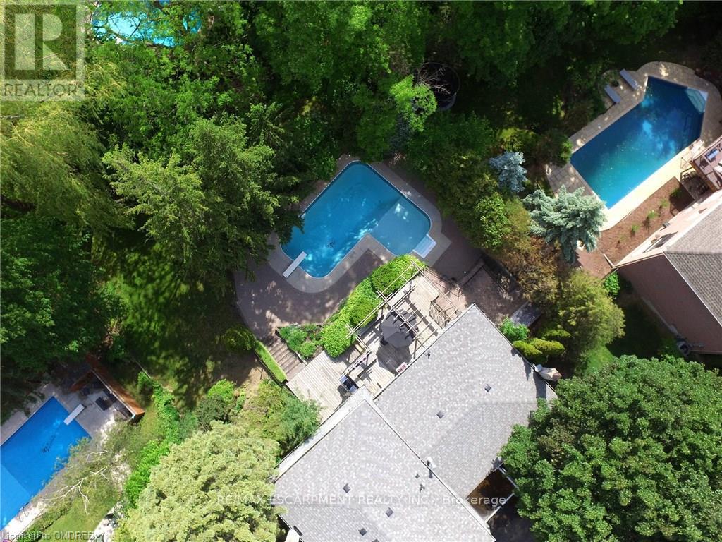 170 Cavendish Court, Oakville, Ontario  L6J 5S2 - Photo 14 - W12132736