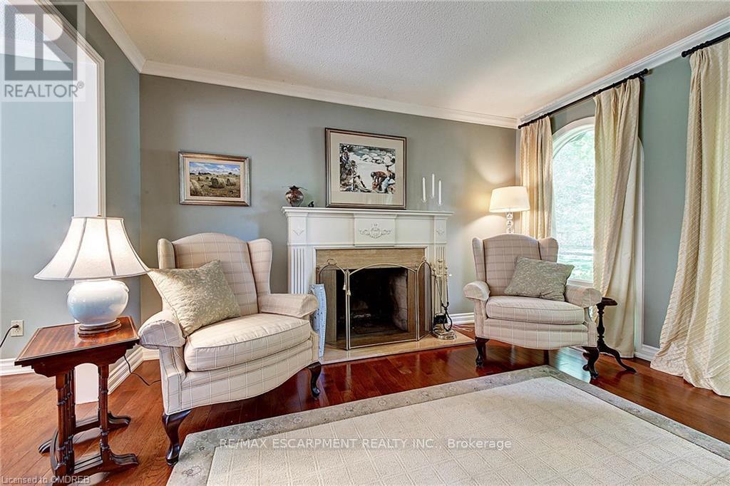 170 Cavendish Court, Oakville, Ontario  L6J 5S2 - Photo 30 - W12132736