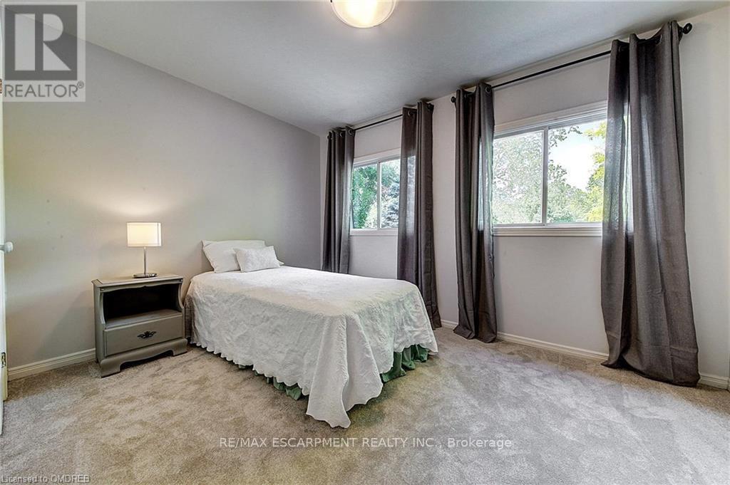170 Cavendish Court, Oakville, Ontario  L6J 5S2 - Photo 38 - W12132736