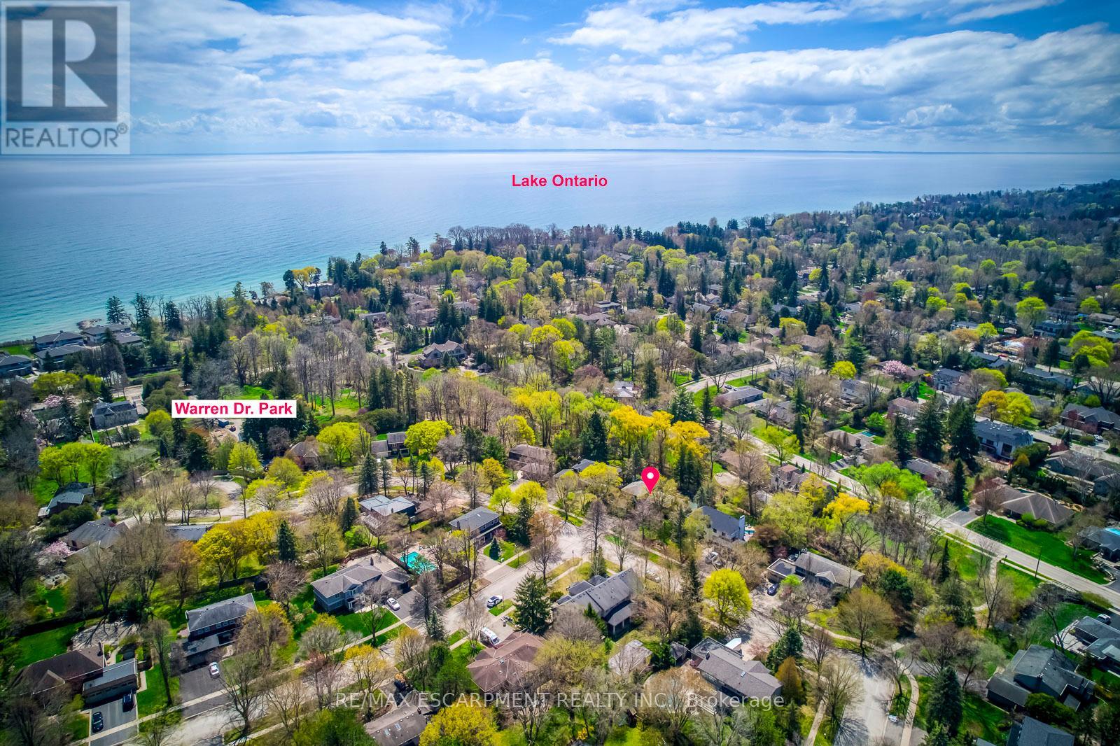 170 Cavendish Court, Oakville, Ontario  L6J 5S2 - Photo 9 - W12132736