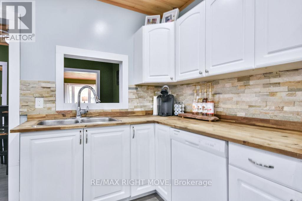 198 Woodchester Avenue, Bracebridge, Ontario  P1L 1H8 - Photo 18 - X12132737