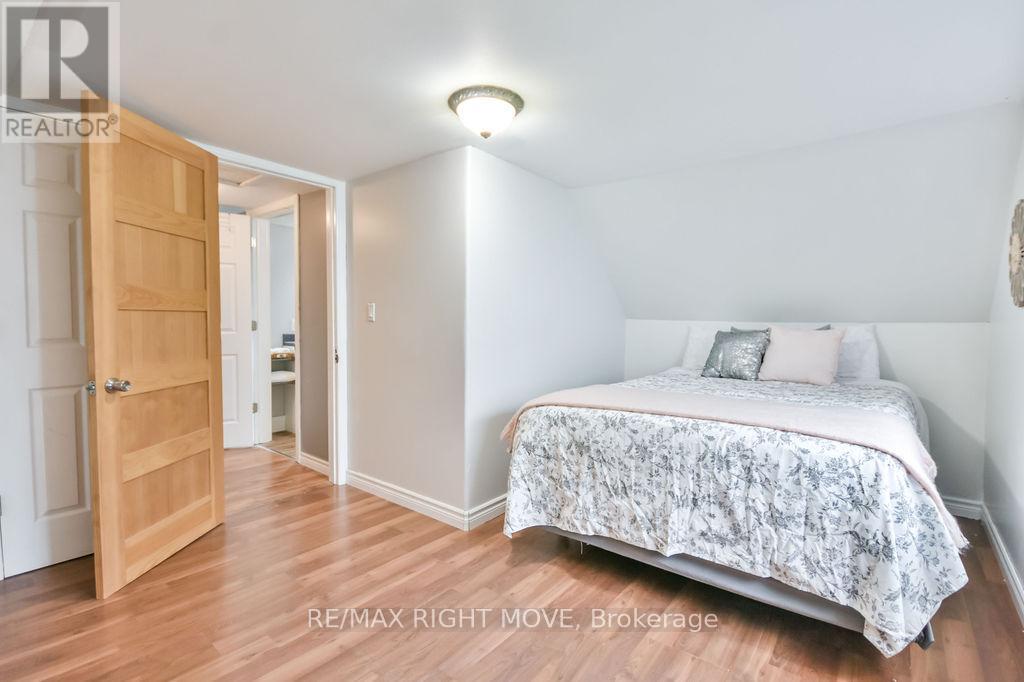 198 Woodchester Avenue, Bracebridge, Ontario  P1L 1H8 - Photo 30 - X12132737