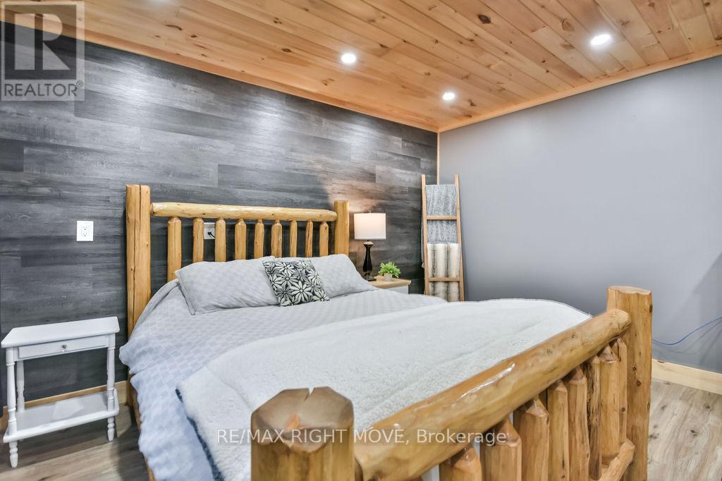 198 Woodchester Avenue, Bracebridge, Ontario  P1L 1H8 - Photo 36 - X12132737