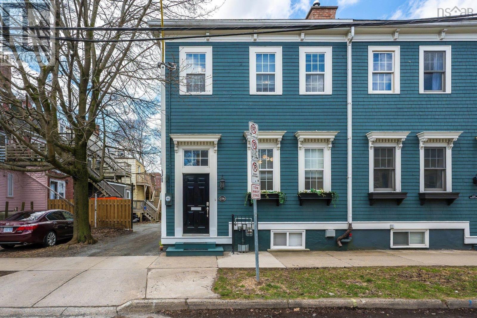 Property at 1314 Dresden Row image 2